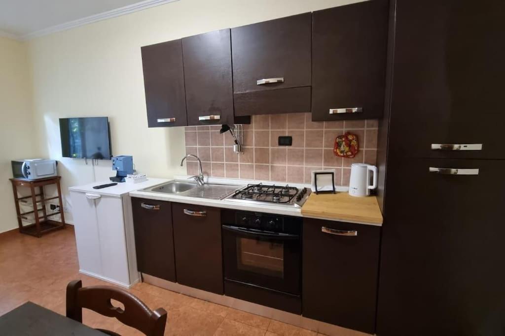 Tiburtina Home โรม ภายนอก รูปภาพ